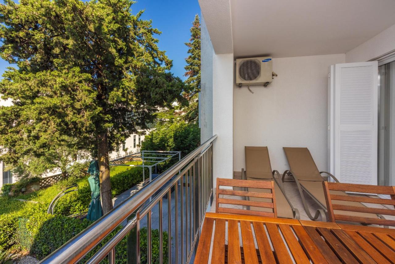Apartmani Heta Alagic I Selce Exteriör bild