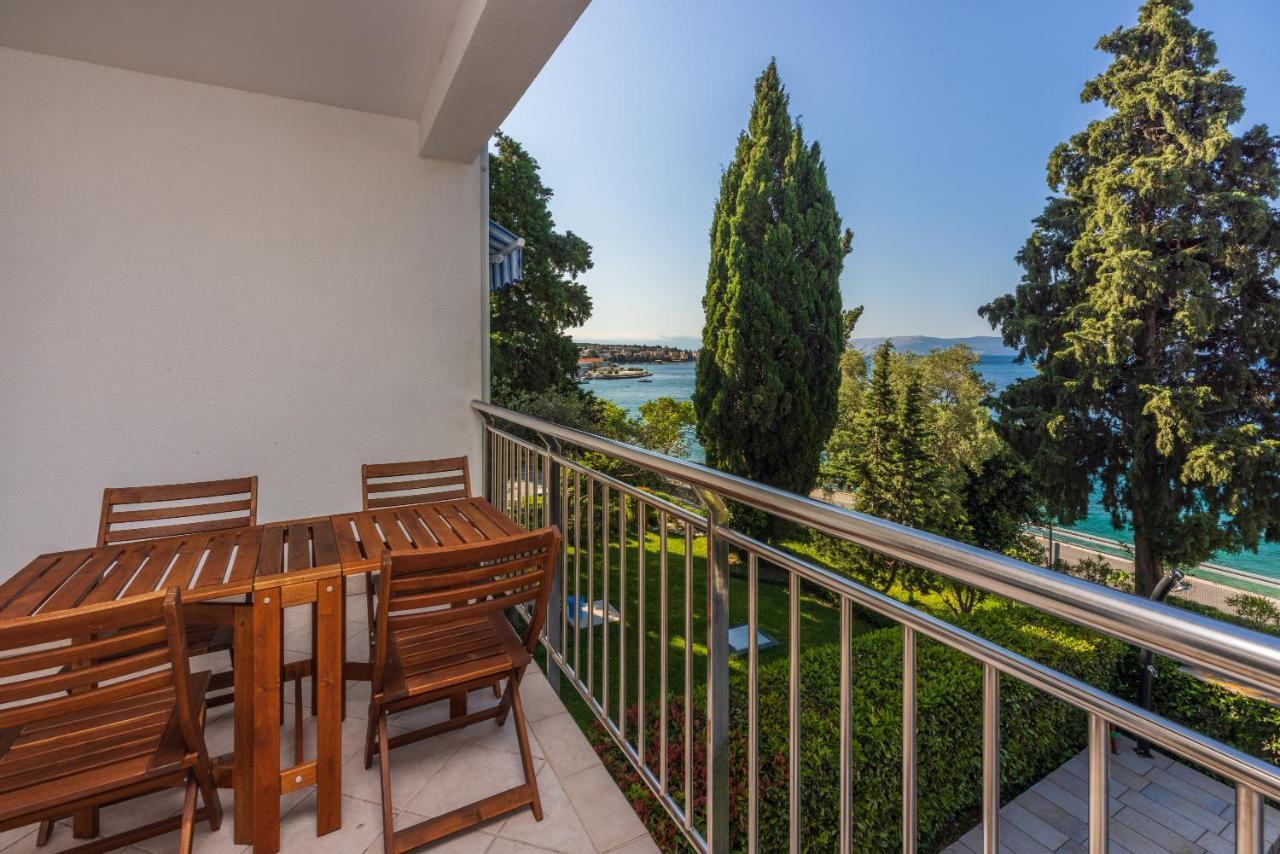 Apartmani Heta Alagic I Selce Exteriör bild