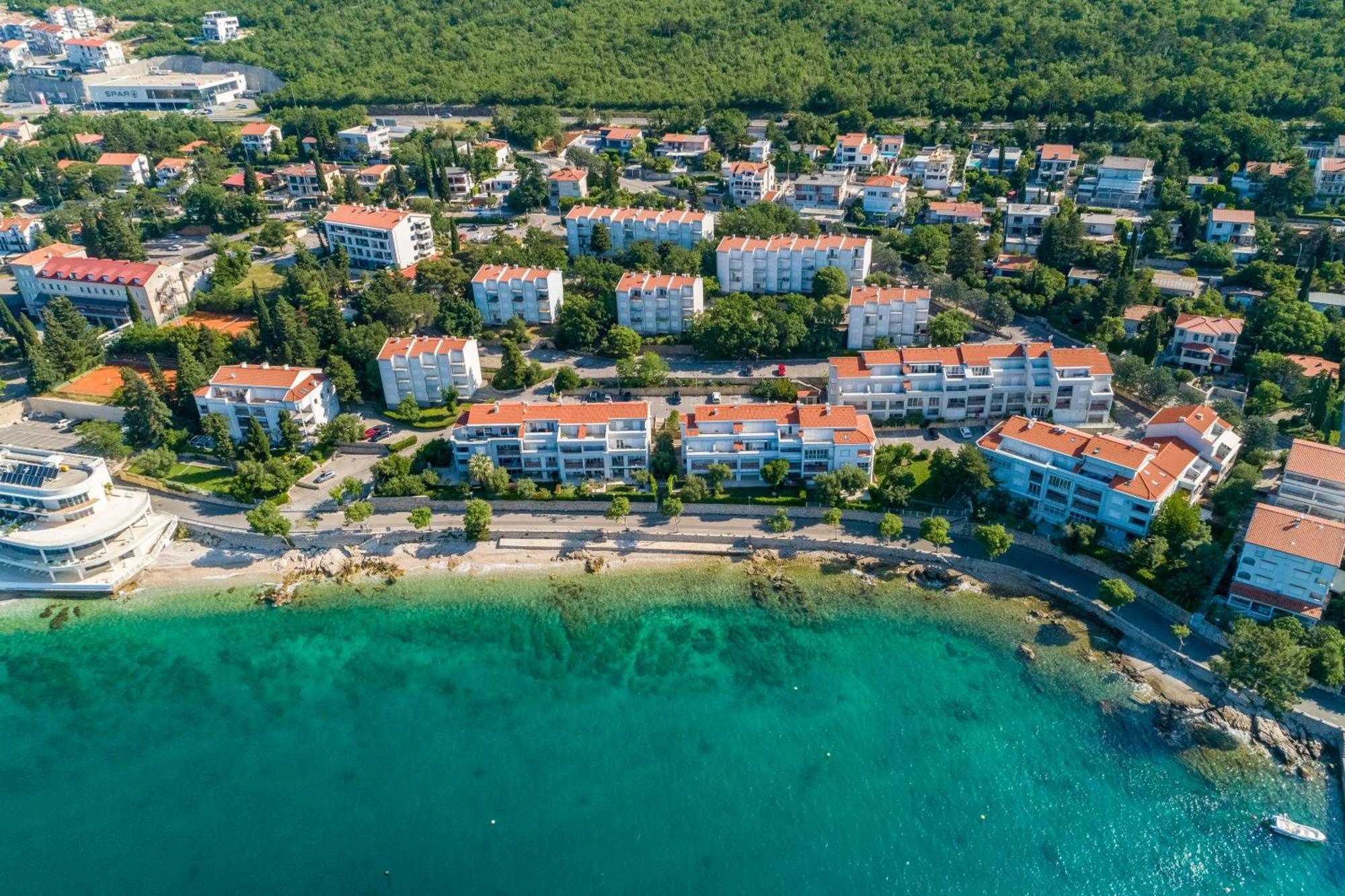 Apartmani Heta Alagic I Selce Exteriör bild