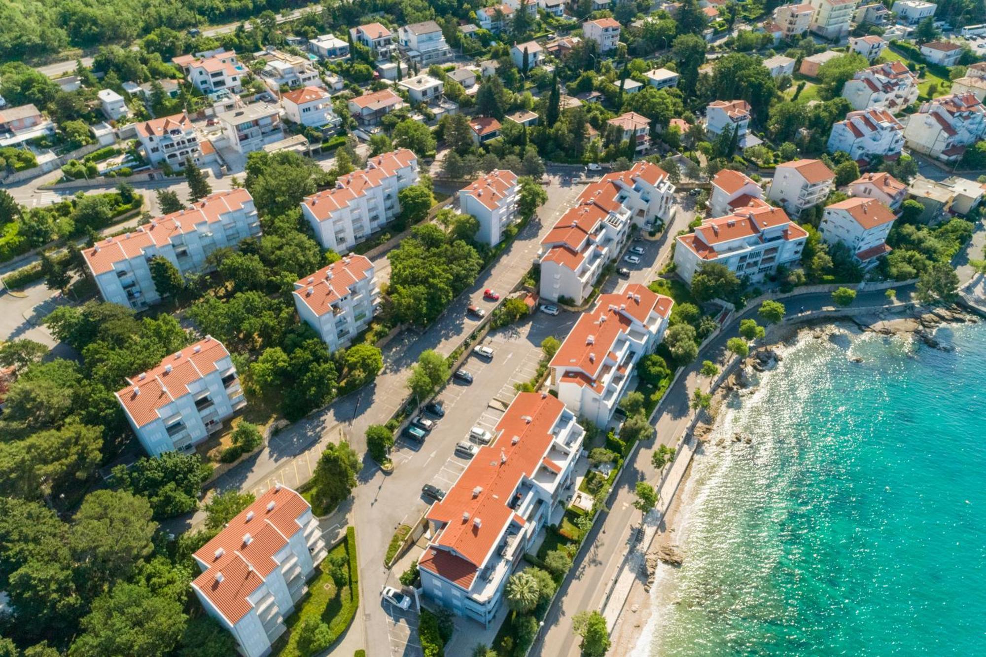 Apartmani Heta Alagic I Selce Exteriör bild